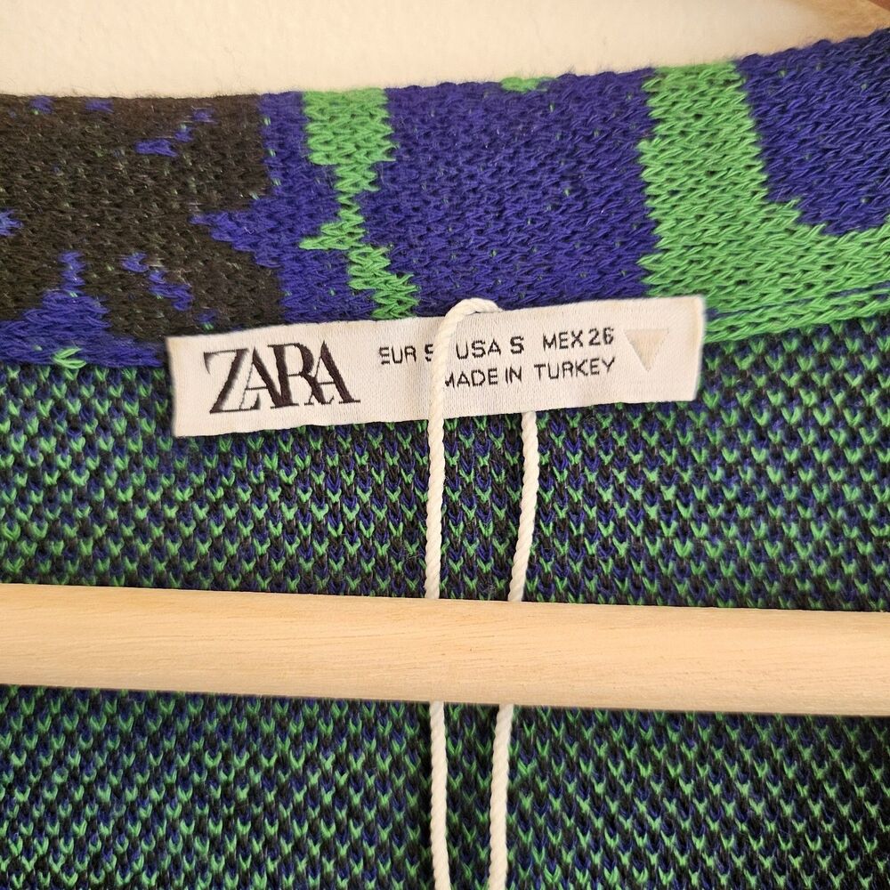 ZARA Jacquard Floral Knit V-Neck Cardigan – Size Small – Green & Black – EUC - Picture 4 of 9